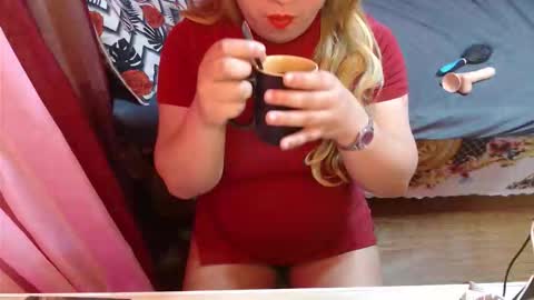 Snapshot of lonelysofia6969 chatting on 05/24/26, 04:45 lonelysofia6969 online show from 05/24/26, 04:45