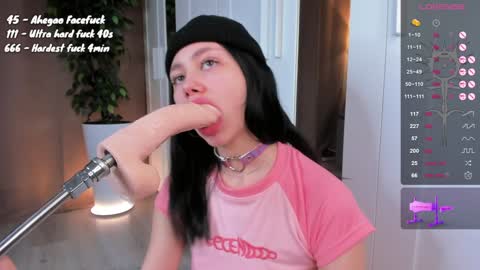 Shy EvaStreams are everyday 9 AM - 3 PM GMT 3  online show from 02/04/25, 03:22