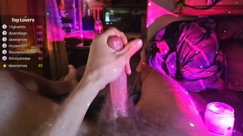 Snapshot of longdongtheprince chatting on 12/17/24, 05:15 longdongtheprince online show from 12/17/24, 05:15