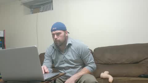 longhairedfreak1921 online show from 09/25/25, 04:11