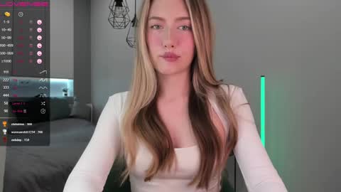 Eva online show from 12/22/24, 05:32