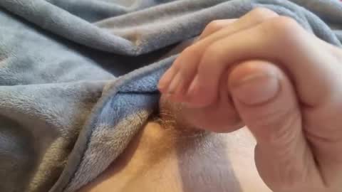 Snapshot of longslongbingbong chatting on 11/28/25, 09:45 longslongbingbong online show from 11/28/25, 09:45