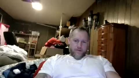 Snapshot of longstrokin8869 chatting on 06/05/26, 06:52 Bradsobad88 online show from 06/05/26, 06:52