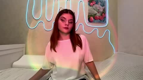 Snapshot of lonisakoda chatting on 06/07/26, 04:00 Luisa online show from 06/07/26, 04:00