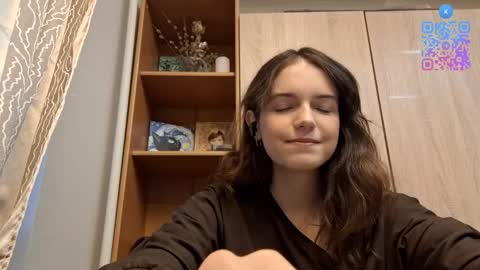 Snapshot of lonniegoldrup chatting on 12/16/25, 08:19 Kelly u can call Kelik online show from 12/16/25, 08:19