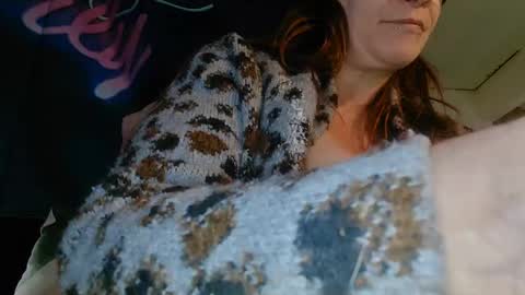 Snapshot of lononcashmere69 chatting on 01/06/25, 05:16 Londoncashmere69 online show from 01/06/25, 05:16