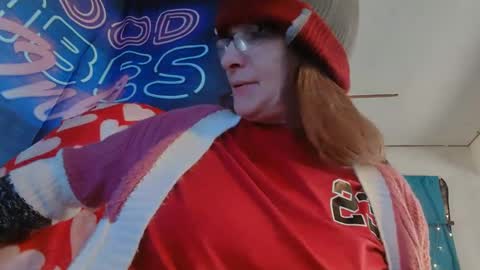 Snapshot of lononcashmere69 chatting on 01/08/25, 07:24 Londoncashmere69 online show from 01/08/25, 07:24
