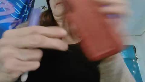 Snapshot of lononcashmere69 chatting on 03/03/25, 02:59 Londoncashmere69 online show from 03/03/25, 02:59