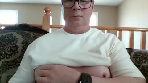 look823 online show from 05/26/26, 05:42