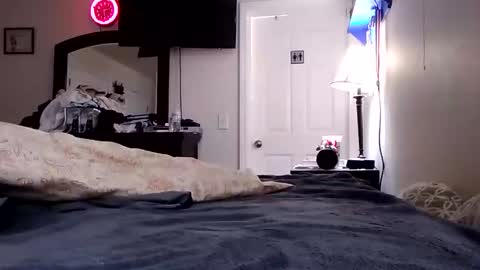 lookatmecum4you online show from 12/24/24, 07:28