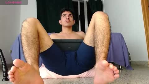 looki 16 online show from 12/03/24, 02:47