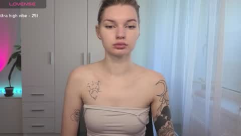 Luna online show from 07/11/26, 08:17