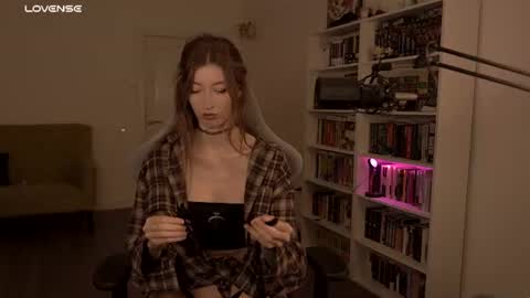 loony_moony online show from 07/02/26, 09:59