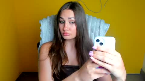Lora online show from 07/09/26, 11:14