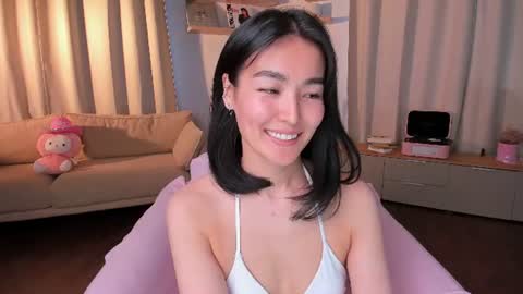 Snapshot of lora_lifelover chatting on 06/13/26, 09:40 Lora control 2 min for every new Fan Club subscriber online show from 06/13/26, 09:40