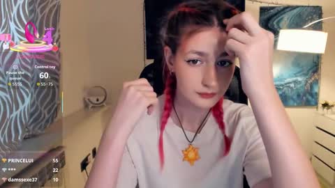 Lora online show from 10/08/25, 08:56