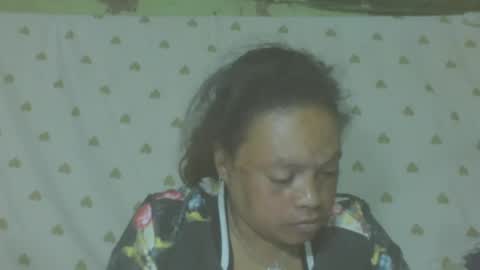 LorahVane online show from 06/11/26, 06:39