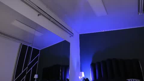 L A U R E L online show from 07/14/26, 10:21
