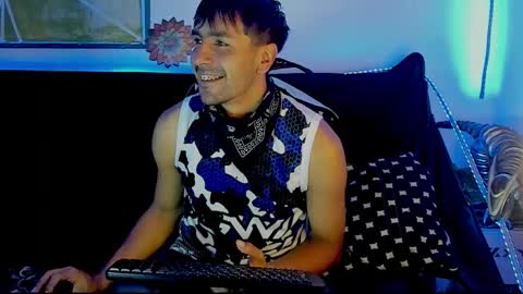 Snapshot of lord_apoloo chatting on 03/26/26, 03:06 Apolo online show from 03/26/26, 03:06
