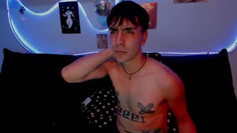 Snapshot of lord_apoloo chatting on 05/02/26, 05:23 Apolo online show from 05/02/26, 05:23