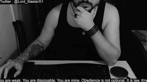 Snapshot of lord_masterx chatting on 11/23/25, 11:48 lord_masterx online show from 11/23/25, 11:48