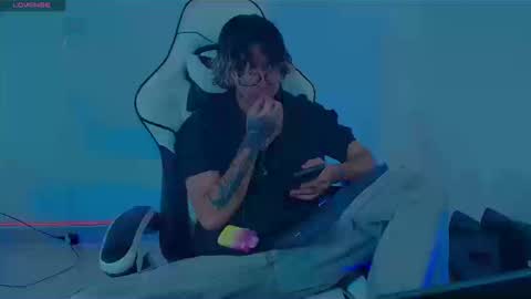 Snapshot of lord_moon_king chatting on 09/13/25, 04:34 lord_moon_king online show from 09/13/25, 04:34