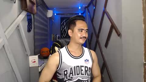 Snapshot of lord_of_cum69 chatting on 02/19/25, 05:49 Macky online show from 02/19/25, 05:49