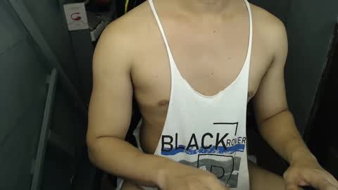 Snapshot of lord_of_cum69 chatting on 02/21/25, 09:45 Macky online show from 02/21/25, 09:45