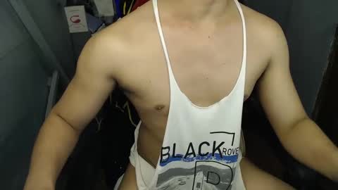 Snapshot of lord_of_cum69 chatting on 03/06/25, 09:03 Macky online show from 03/06/25, 09:03