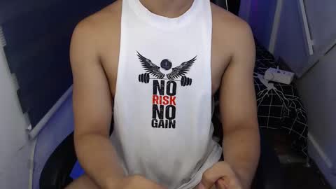 Snapshot of lord_of_cum69 chatting on 09/09/25, 01:16 Macky online show from 09/09/25, 01:16