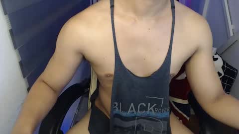 Snapshot of lord_of_cum69 chatting on 10/18/25, 02:25 Macky online show from 10/18/25, 02:25