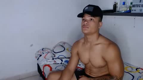 Dominic online show from 11/29/25, 01:03