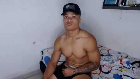 Dominic online show from 12/03/25, 11:25