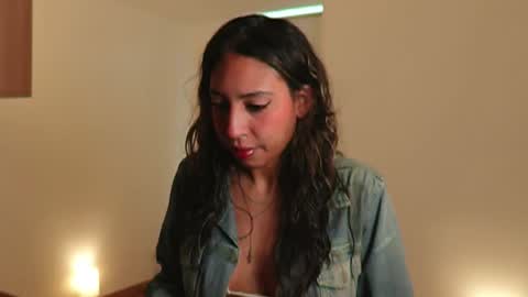 Deborah Daz online show from 11/13/25, 02:16