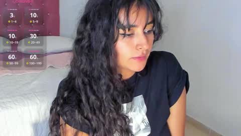 lore_rey online show from 12/10/24, 03:52