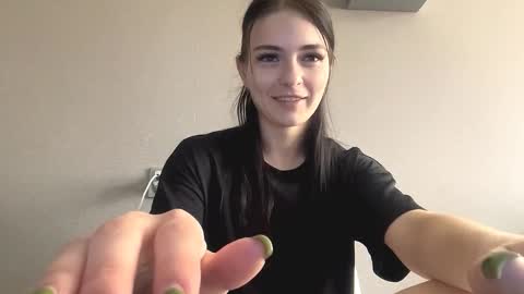 Olivia online show from 09/19/25, 04:25