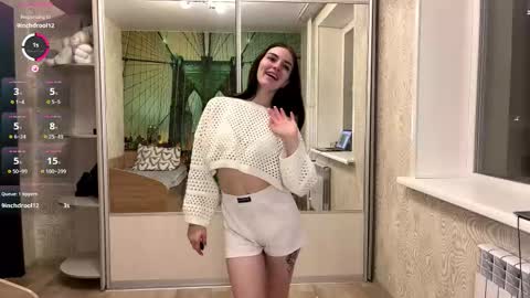 Olivia online show from 11/17/25, 01:06