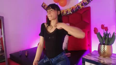 LORELI online show from 10/13/25, 03:17