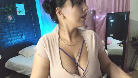 Loren online show from 01/22/25, 11:32