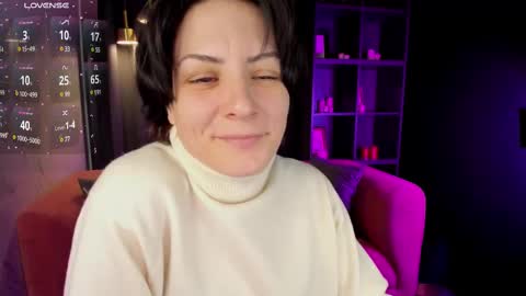 Snapshot of loren_daze chatting on 03/07/25, 02:01 Loren online show from 03/07/25, 02:01