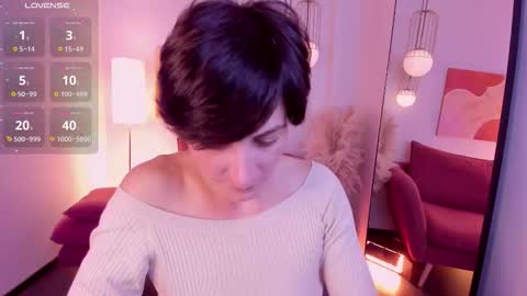 Snapshot of loren_daze chatting on 10/08/25, 03:09 Loren online show from 10/08/25, 03:09