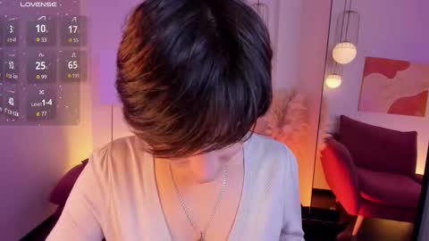 Snapshot of loren_daze chatting on 10/11/25, 01:42 Loren online show from 10/11/25, 01:42