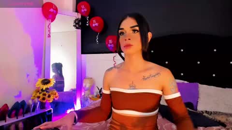 lesly lorena online show from 02/16/25, 04:31