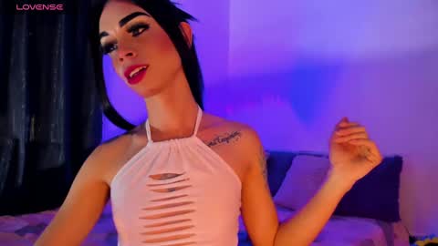 lesly lorena online show from 02/25/25, 11:33