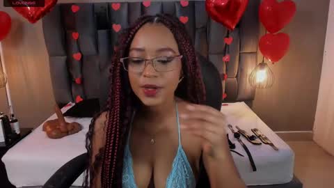 Snapshot of lorena_vieira_ chatting on 02/12/25, 08:07 Lorena Vieira online show from 02/12/25, 08:07