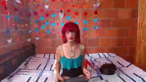 Lorena Capelli online show from 01/05/25, 09:03