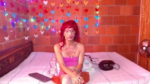 Lorena Capelli online show from 02/14/25, 01:40