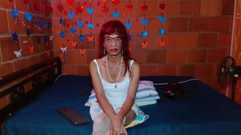 Lorena Capelli online show from 02/21/25, 09:13