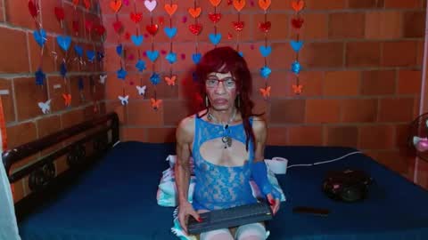 Lorena Capelli online show from 02/23/25, 12:41
