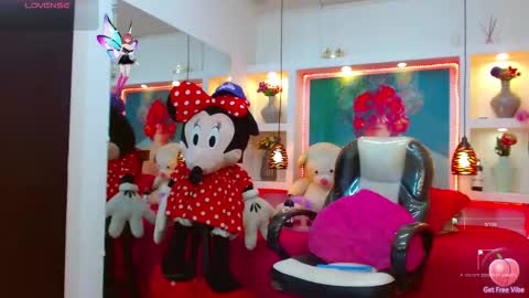 lore online show from 10/21/25, 02:01